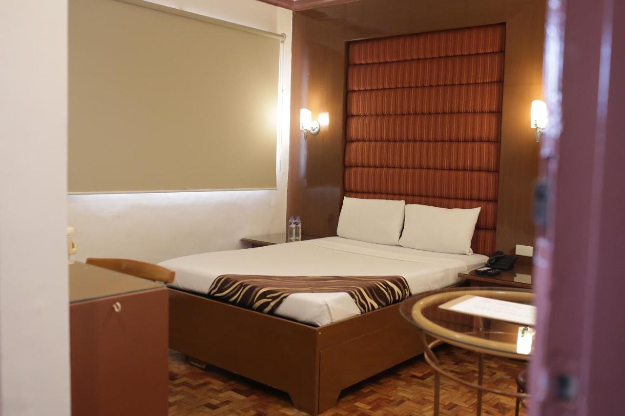 Amalfi718 Hotel Lipa City Luaran gambar