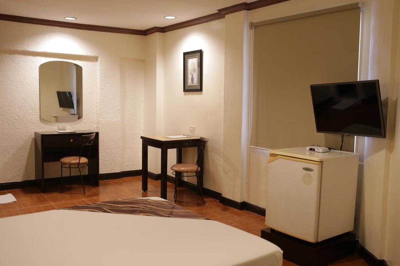 Amalfi718 Hotel Lipa City Luaran gambar