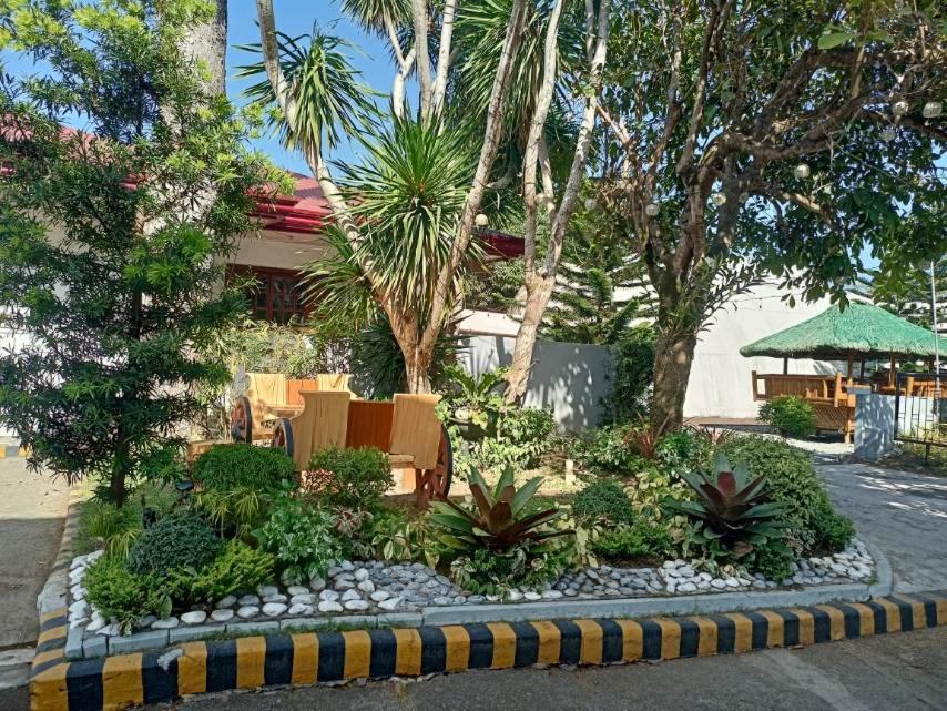 Amalfi718 Hotel Lipa City Luaran gambar